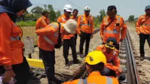 KAI Daop 7 Madiun Gelar Inspeksi Lintas Kediri-Tulungagung, Perjelas Kesiapan Petugas Jalur Kereta Api